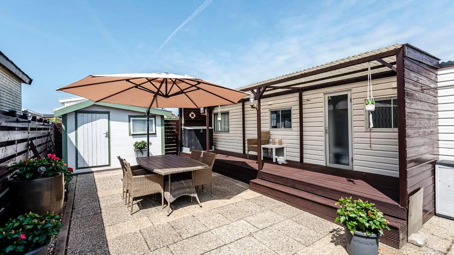 Family Chalet With Terrace And Parking زاندفورت
